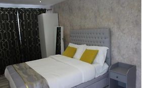 Mini Cosy Studio Flat Milton Keynes